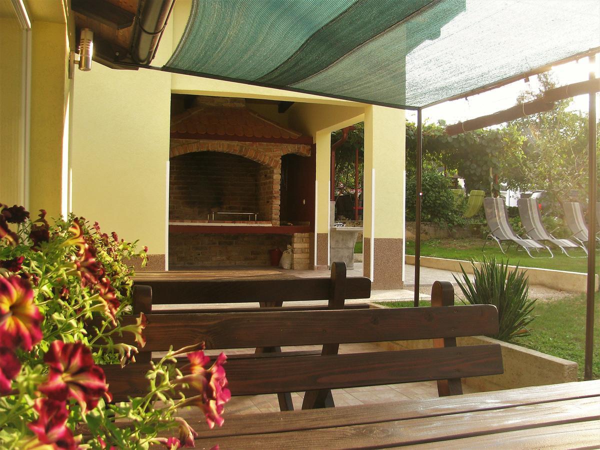 House Sekulic Hotel Grabovac Kültér fotó